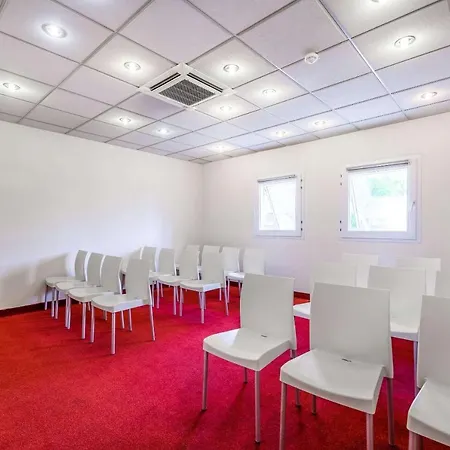 Hotel Comfort Paris Porte D'ivry 3*