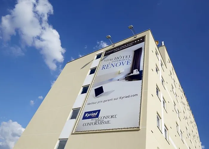 Hotell Comfort Paris Porte D'ivry 3*